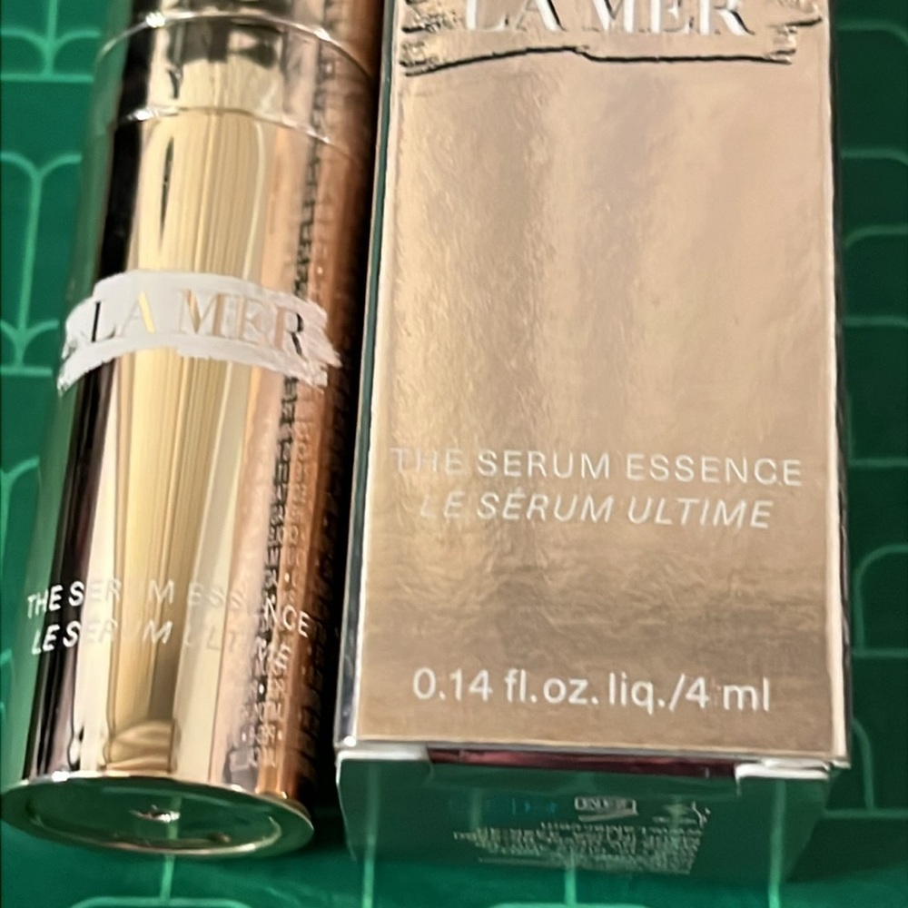 NWT Genaissance de La Mer Serum Essence Deluxe Mini (a $118 value!)